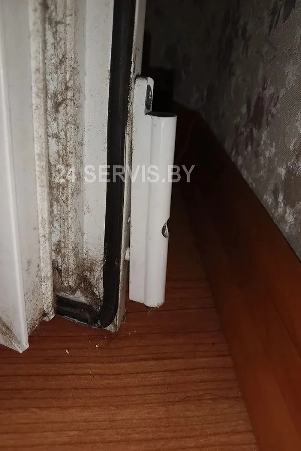 замена фурнитуры балконной двери