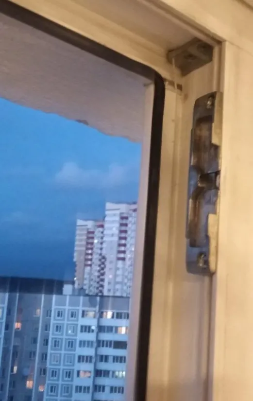 сломано микропроветривание